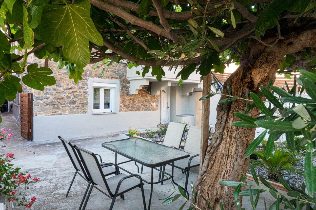 Petra'S House Apartment Kavála Luaran gambar